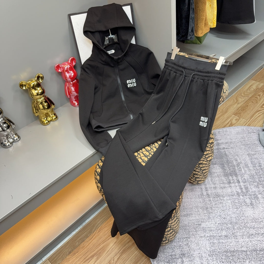 Women’s Premium Sport Leisure Set
