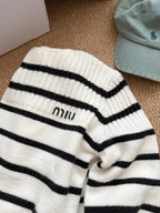 Black  & White Contrast Stripe Knit Top