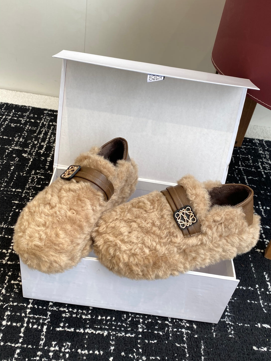 LOEWE 25SS Wool “Baozi” Shoes – Fall/Winter Collection