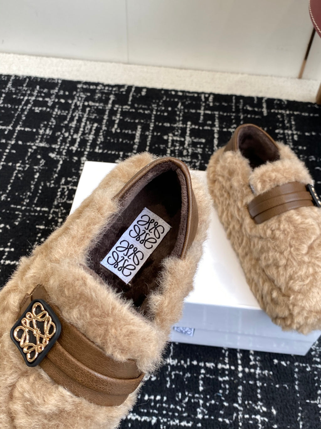 LOEWE 25SS Wool “Baozi” Shoes – Fall/Winter Collection