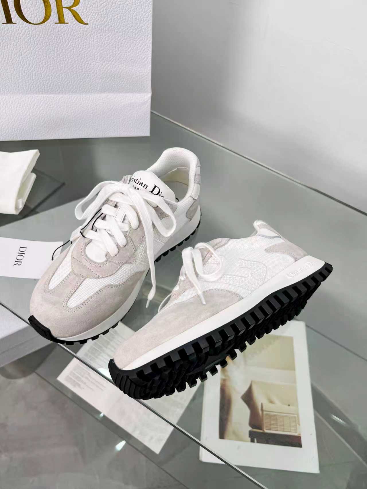 2025 New Style “C’st C*D” Sneakers – Low-Key Luxury