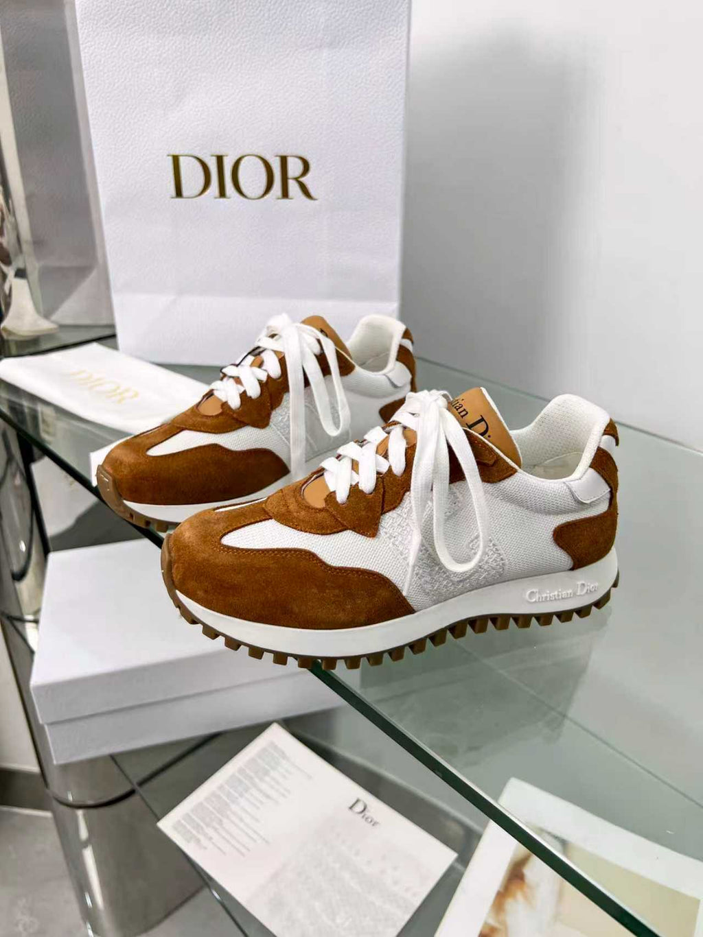 2025 New Style “C’st C*D” Sneakers – Low-Key Luxury
