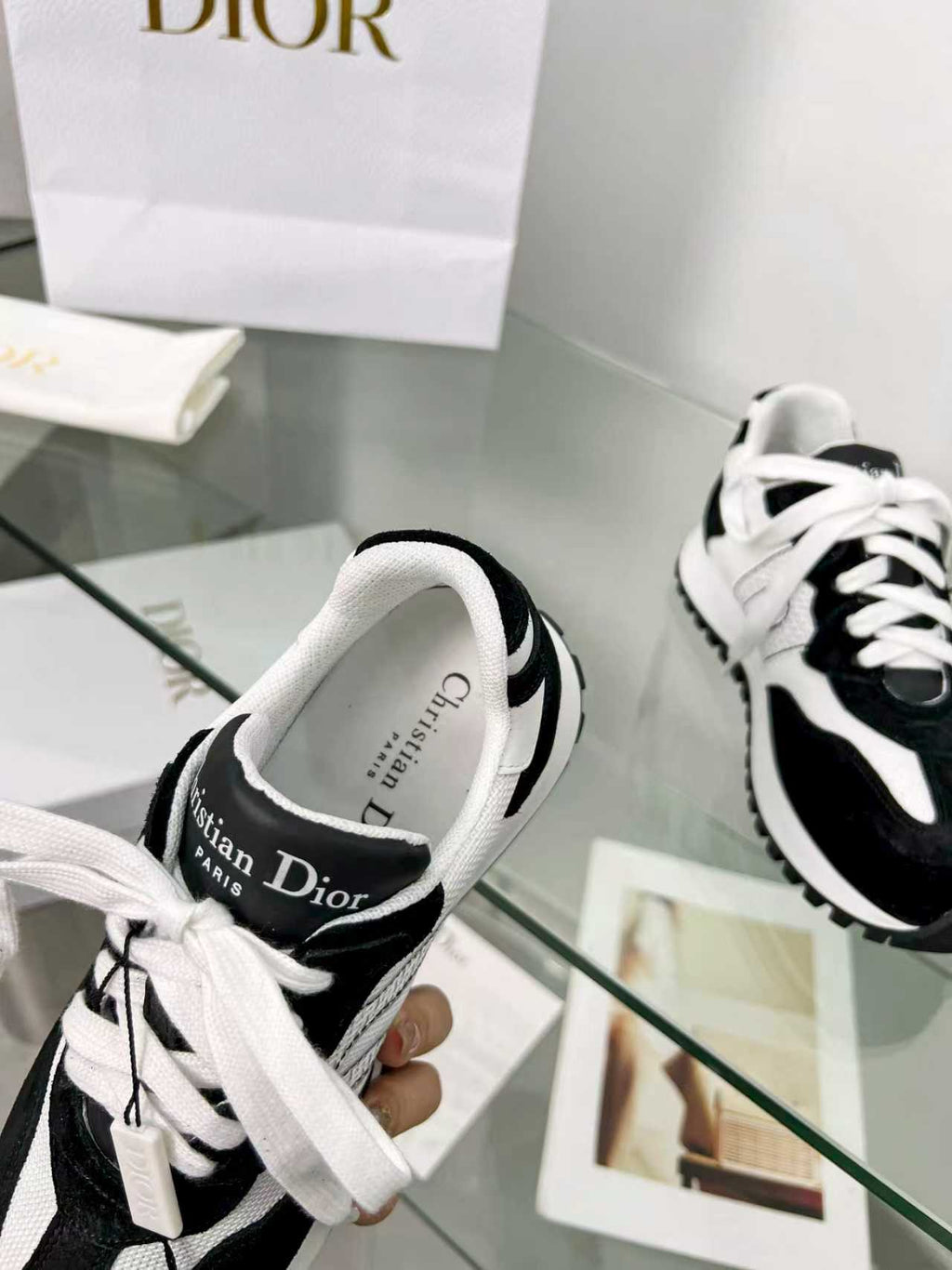 2025 New Style “C’st C*D” Sneakers – Low-Key Luxury