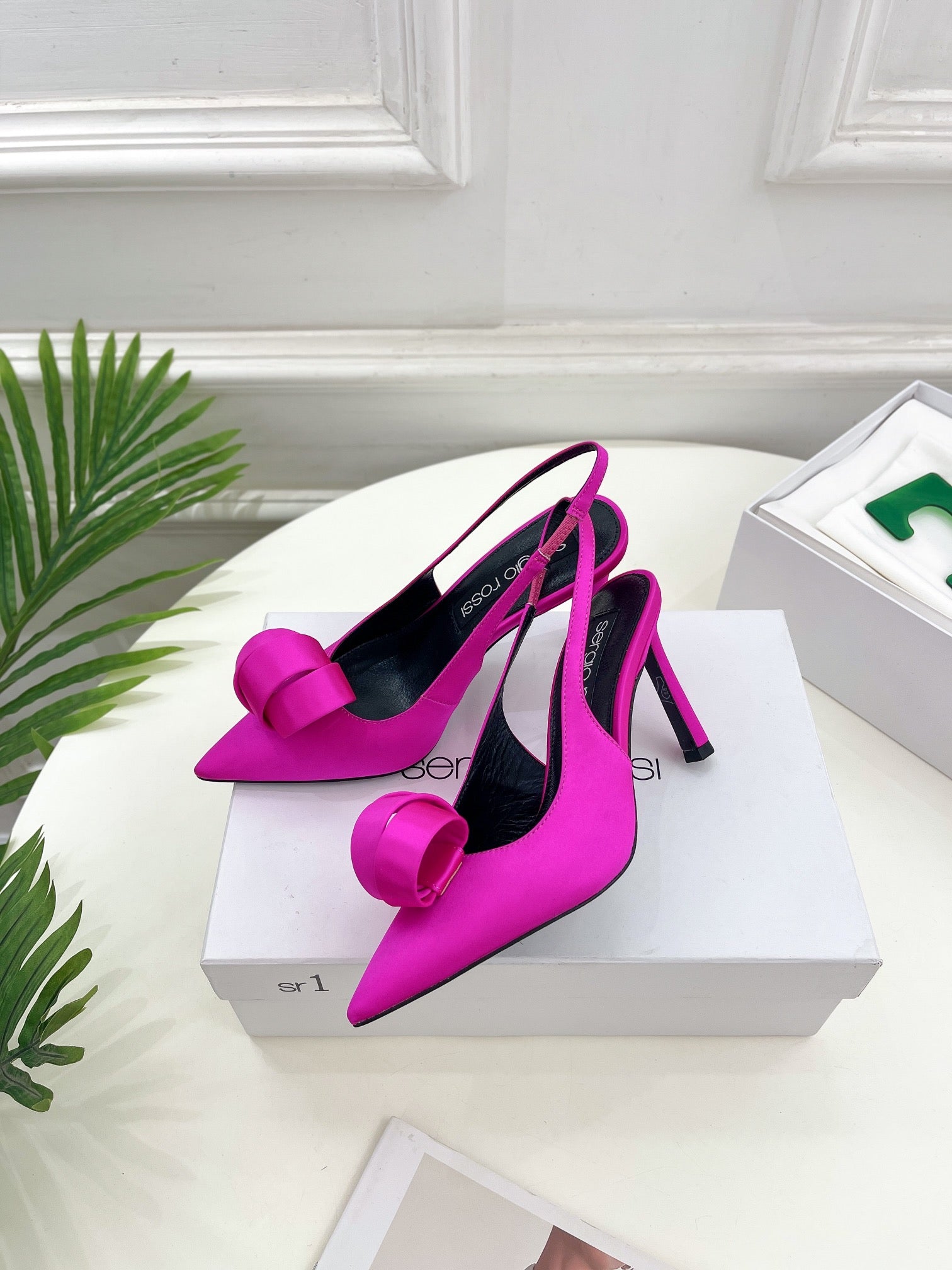 SR Rolled-Flower Toe High-Heeled Silk Sandals