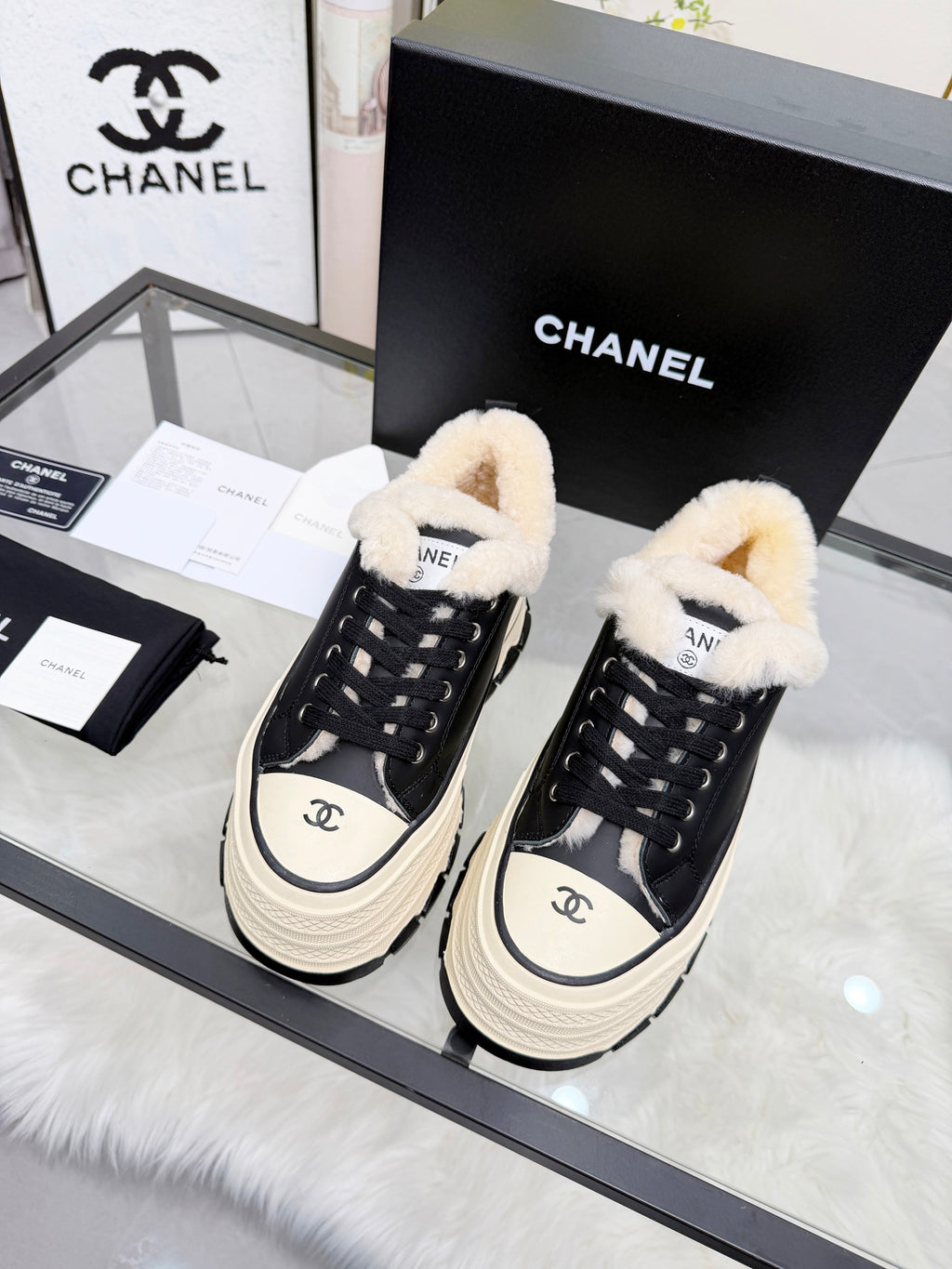 Thick-Soled Canvas “Cookie” Sneakers – Retro Summer Style