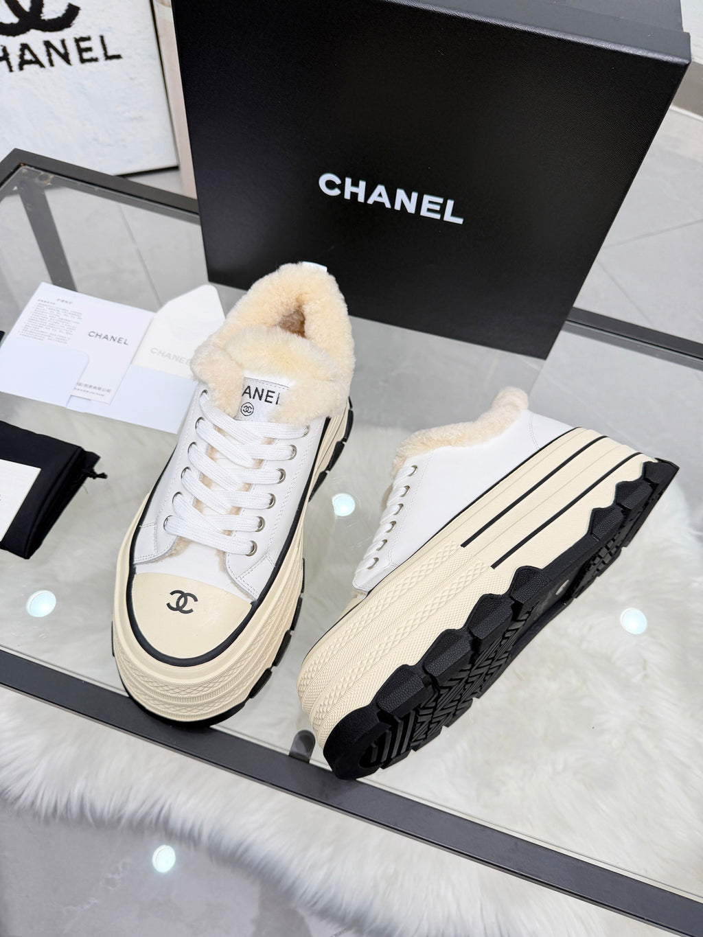 Thick-Soled Canvas “Cookie” Sneakers – Retro Summer Style
