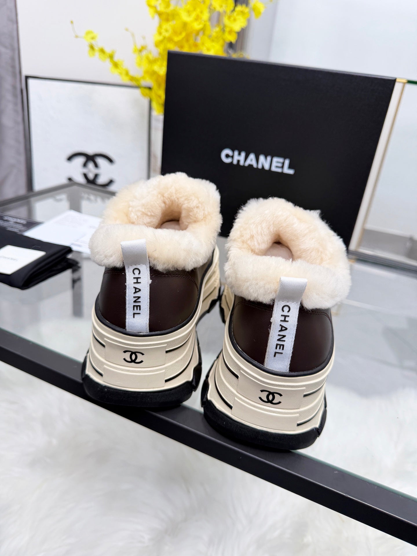 Thick-Soled Canvas “Cookie” Sneakers – Retro Summer Style