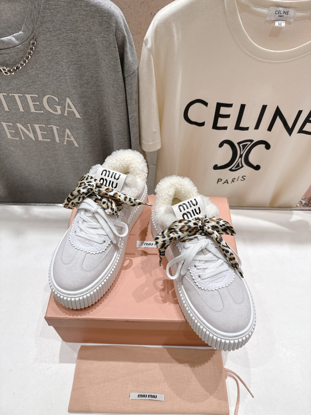 2025SS Lace-Up Thick-Soled Sneakers – Casual Sporty Style