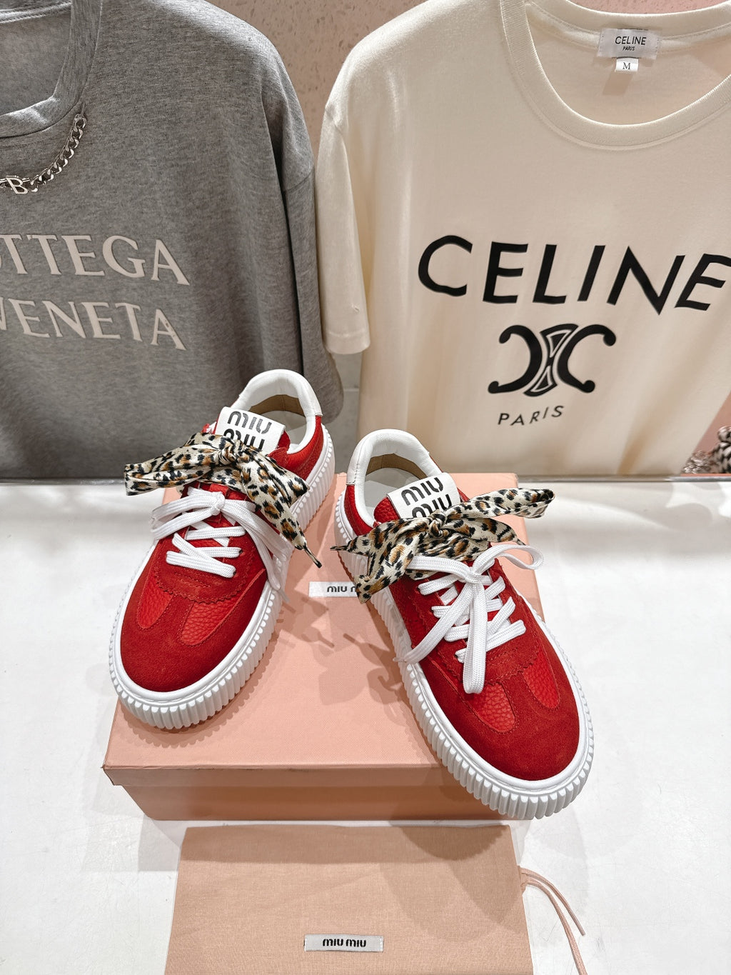 2025SS Lace-Up Thick-Soled Sneakers – Casual Sporty Style
