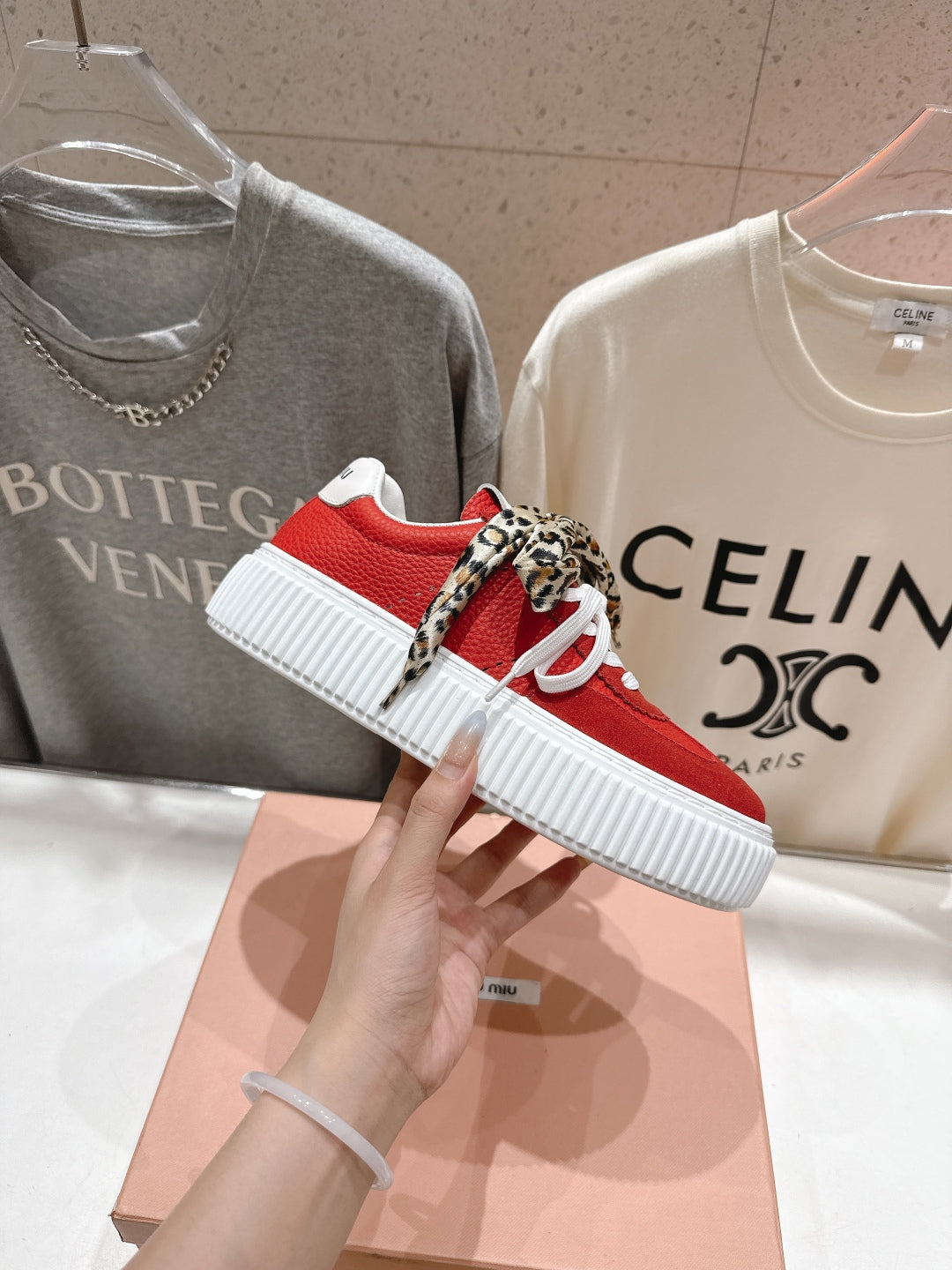 2025SS Lace-Up Thick-Soled Sneakers – Casual Sporty Style