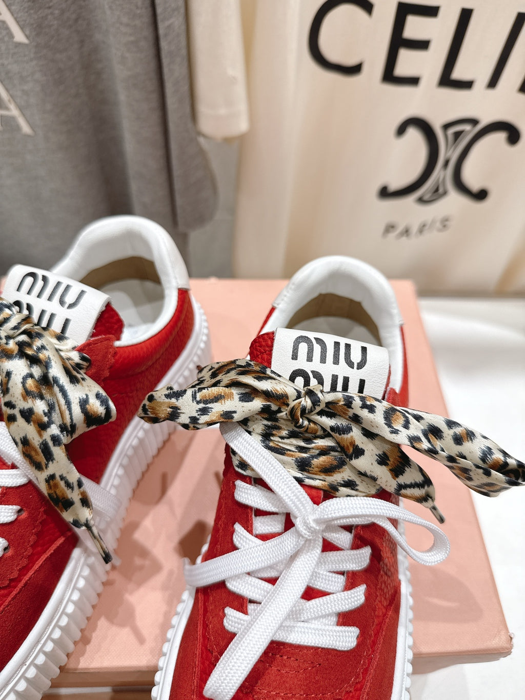 2025SS Lace-Up Thick-Soled Sneakers – Casual Sporty Style