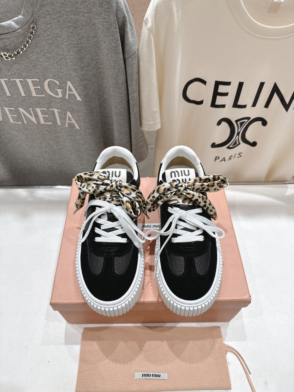 2025SS Lace-Up Thick-Soled Sneakers – Casual Sporty Style