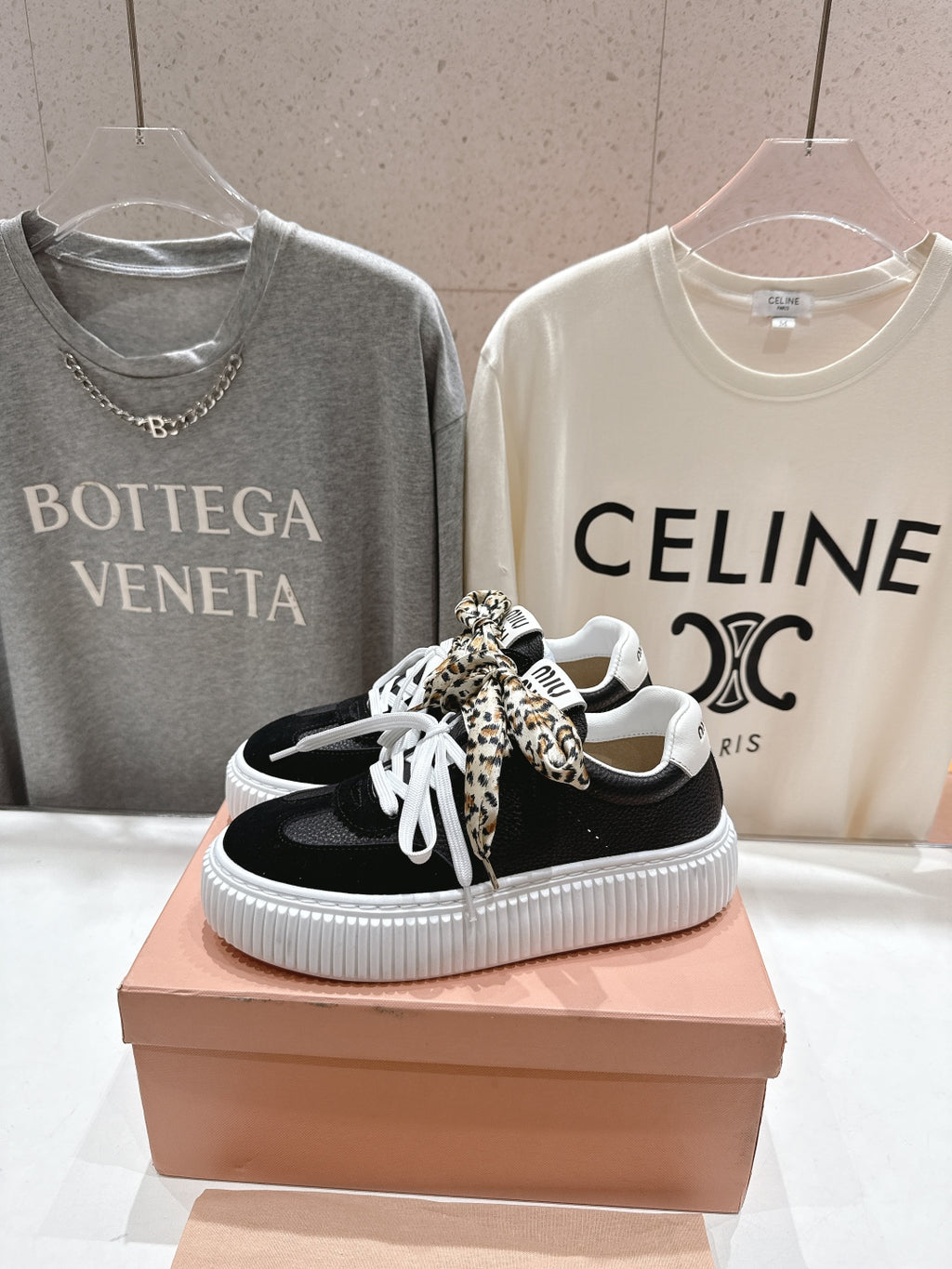 2025SS Lace-Up Thick-Soled Sneakers – Casual Sporty Style