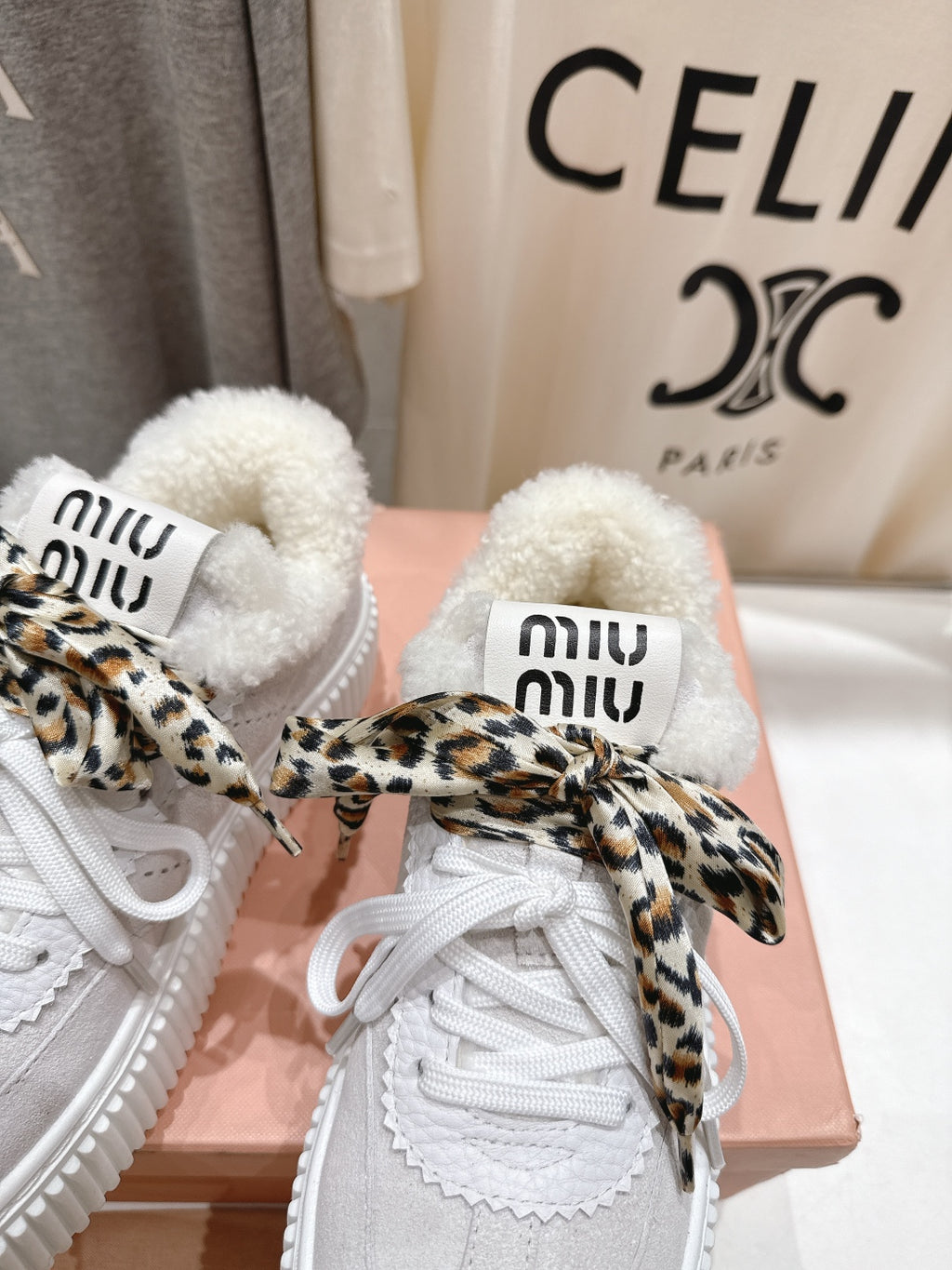2025SS Autumn/Winter Lace-Up Thick-Soled Wool Sneakers