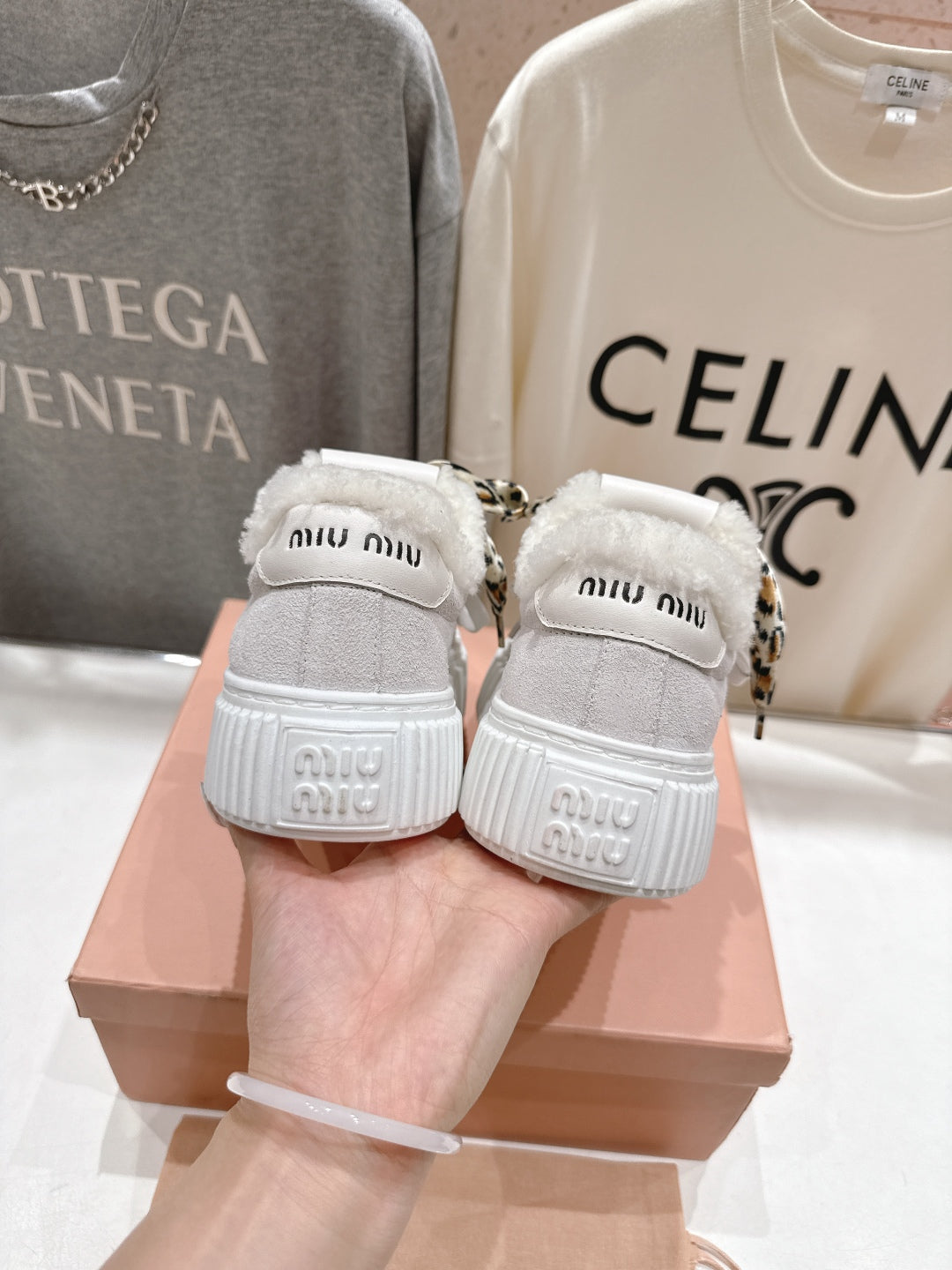 2025SS Autumn/Winter Lace-Up Thick-Soled Wool Sneakers