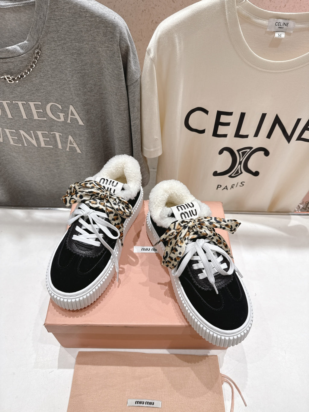 2025SS Autumn/Winter Lace-Up Thick-Soled Wool Sneakers