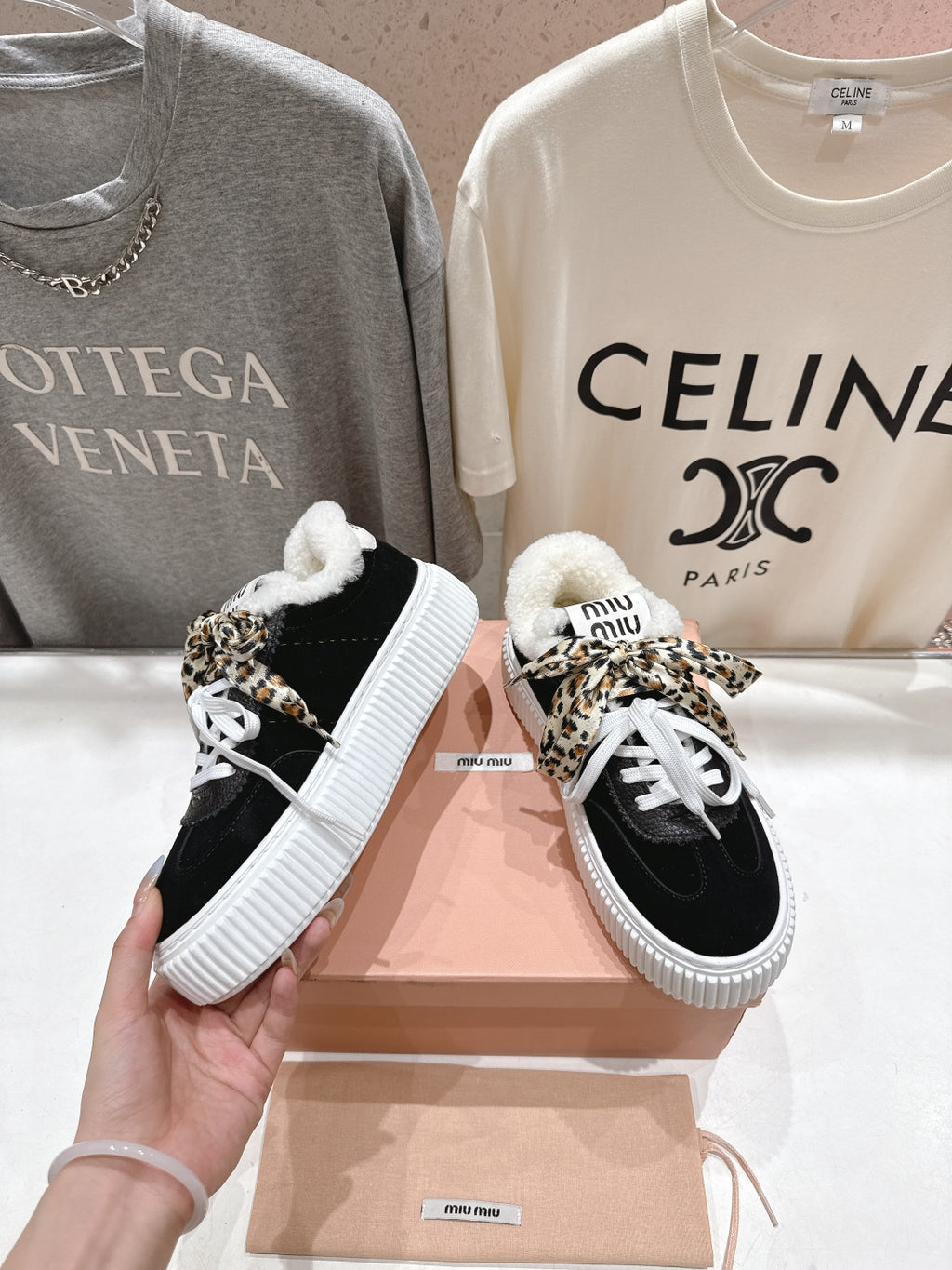 2025SS Autumn/Winter Lace-Up Thick-Soled Wool Sneakers