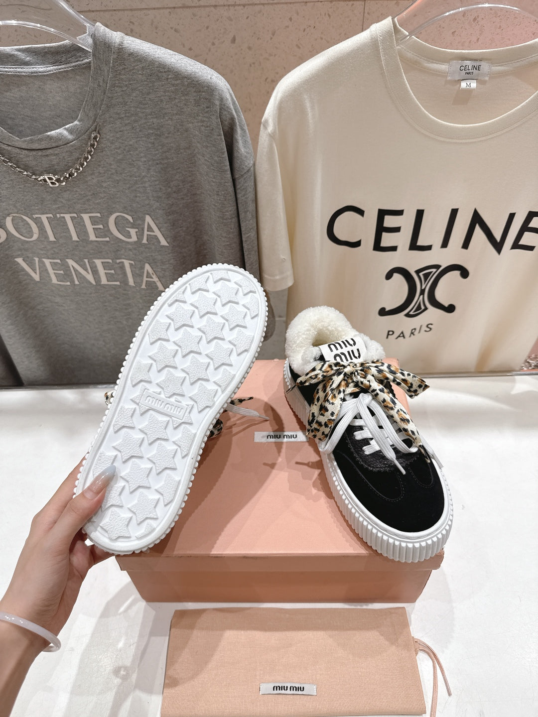 2025SS Autumn/Winter Lace-Up Thick-Soled Wool Sneakers