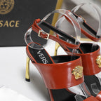2025SS High-Heel Sandals – Signature Buckle Design