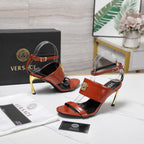 2025SS High-Heel Sandals – Signature Buckle Design