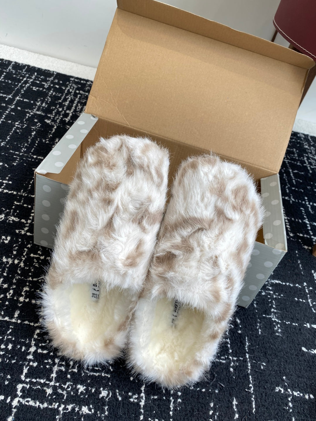Furry Closed-Toe Cork Footbed Slides – Cozy Winter Edition