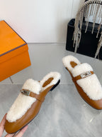 2025 Autumn/Winter Cashmere Fur-Lined Backless Loafers