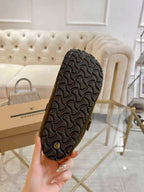 Premium Jacquard Wool Clog Slippers（Couples / Unisex）