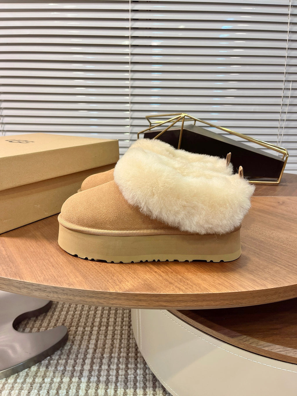 Autumn/Winter Wool-Lined Slip-On Platform Slippers – Cozy & Stylish