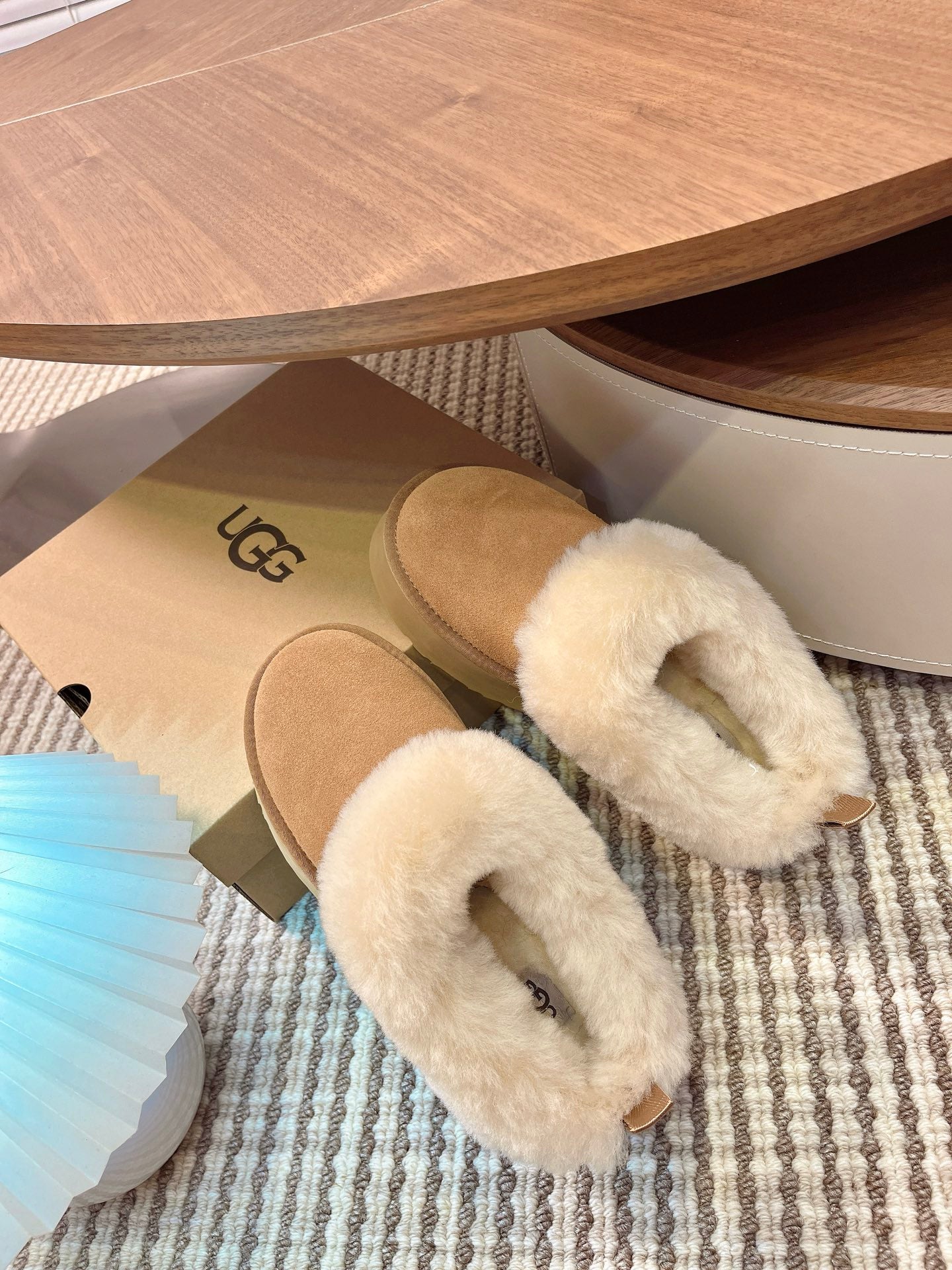 Autumn/Winter Wool-Lined Slip-On Platform Slippers – Cozy & Stylish