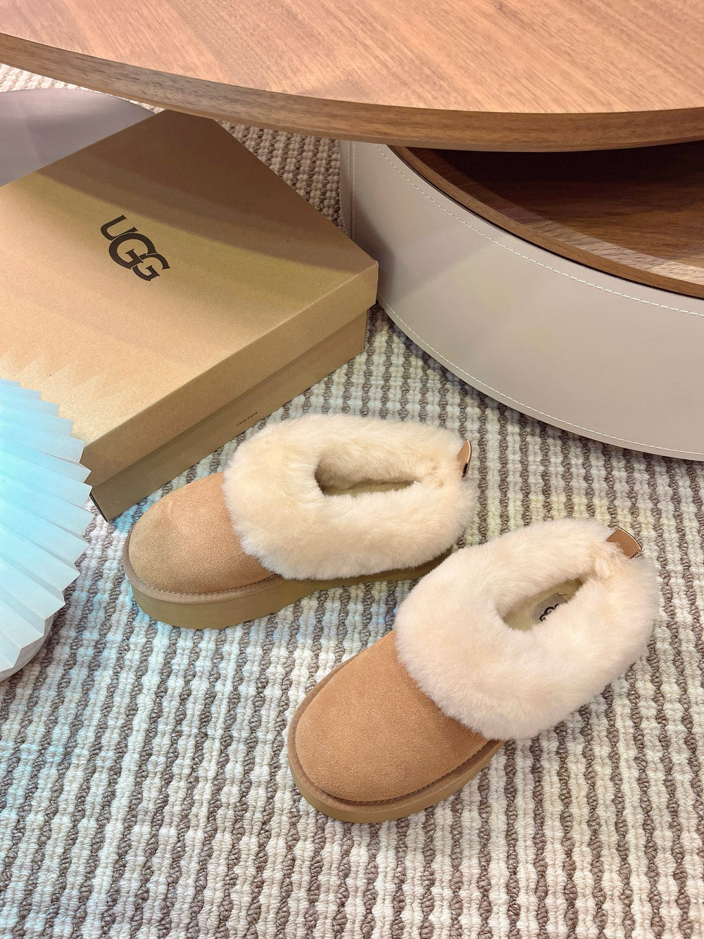 Autumn/Winter Wool-Lined Slip-On Platform Slippers – Cozy & Stylish