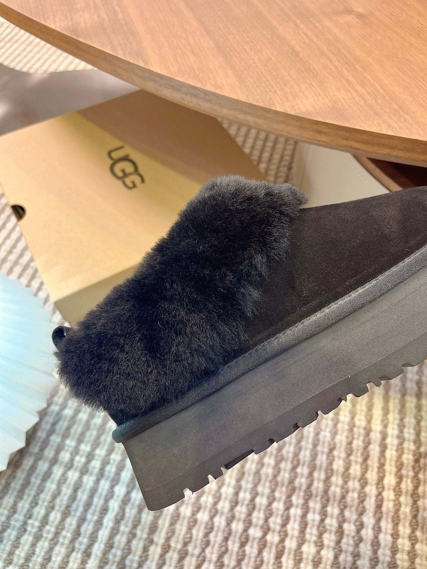 Autumn/Winter Wool-Lined Slip-On Platform Slippers – Cozy & Stylish