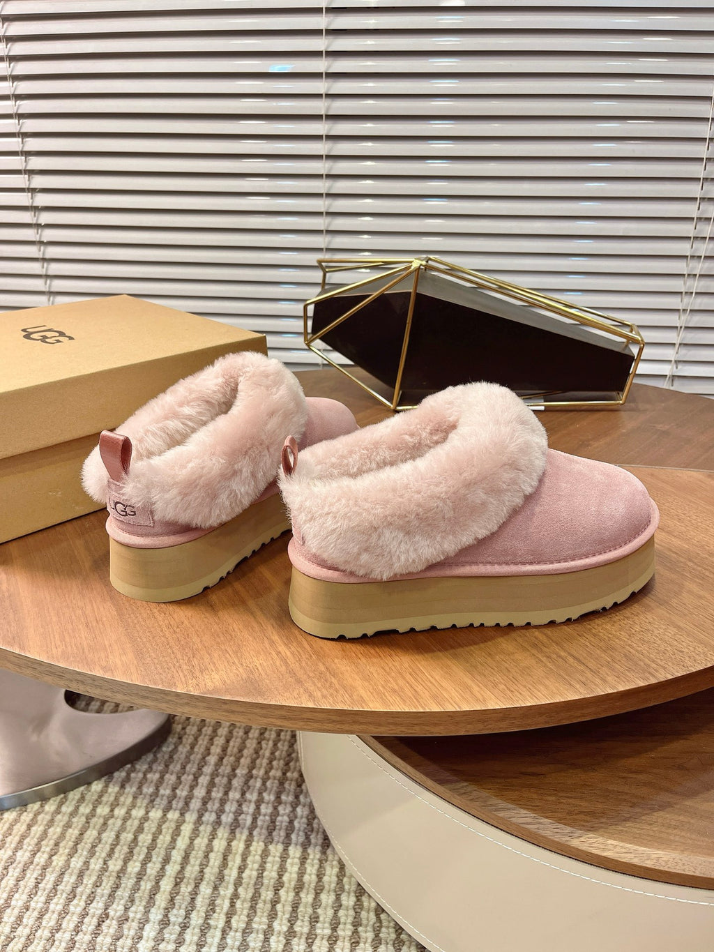 Autumn/Winter Wool-Lined Slip-On Platform Slippers – Cozy & Stylish