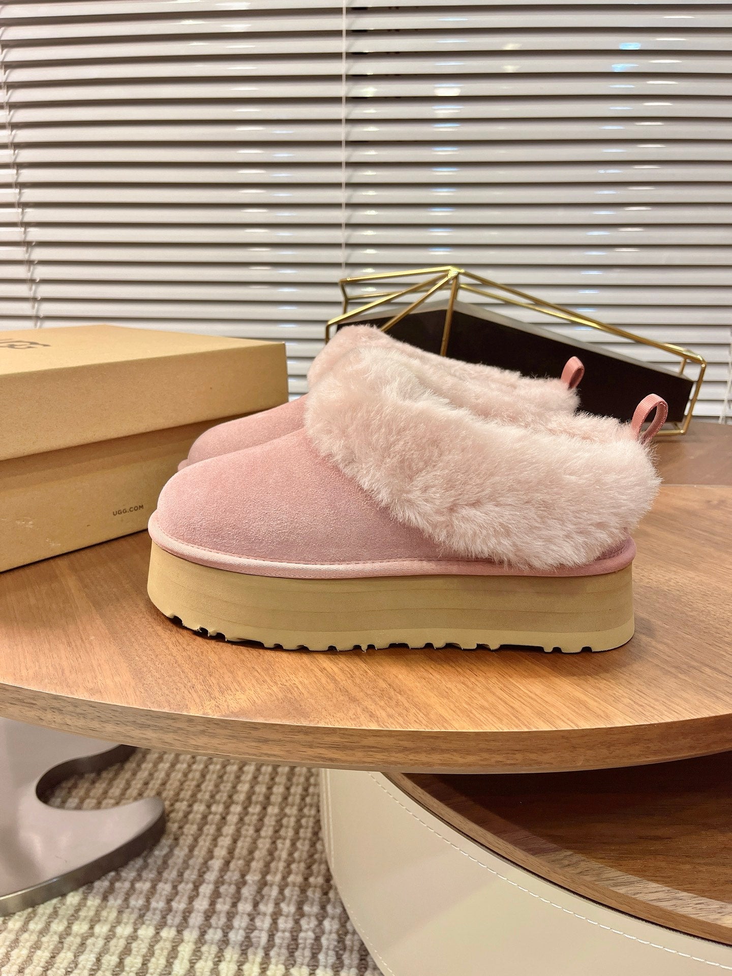 Autumn/Winter Wool-Lined Slip-On Platform Slippers – Cozy & Stylish