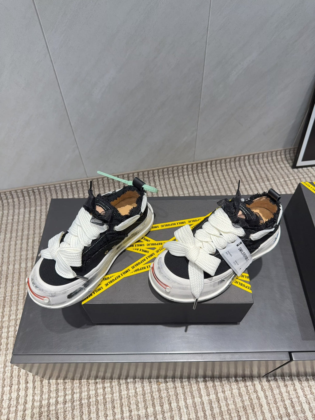 Smiling Face Couple Sneakers | Premium Upgraded Edition