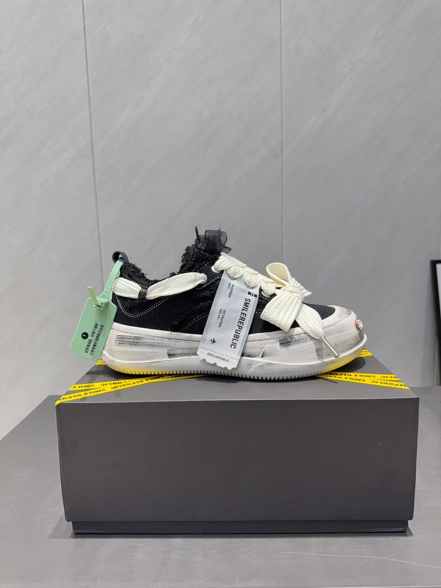 Smiling Face Couple Sneakers | Premium Upgraded Edition