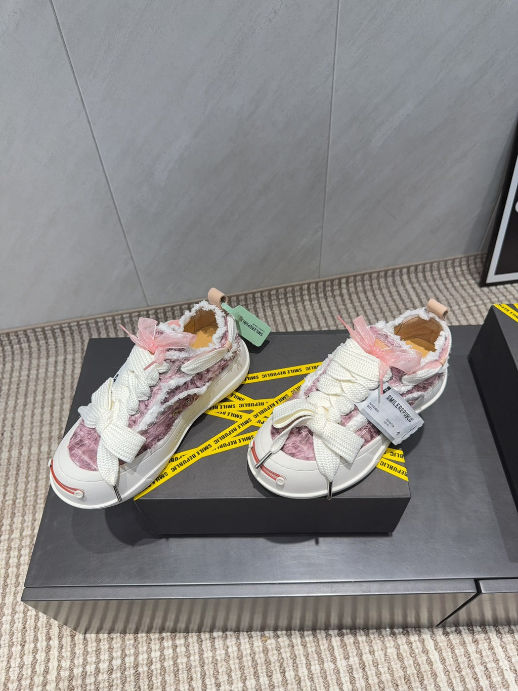 Smiling Face Couple Sneakers | Premium Upgraded Edition