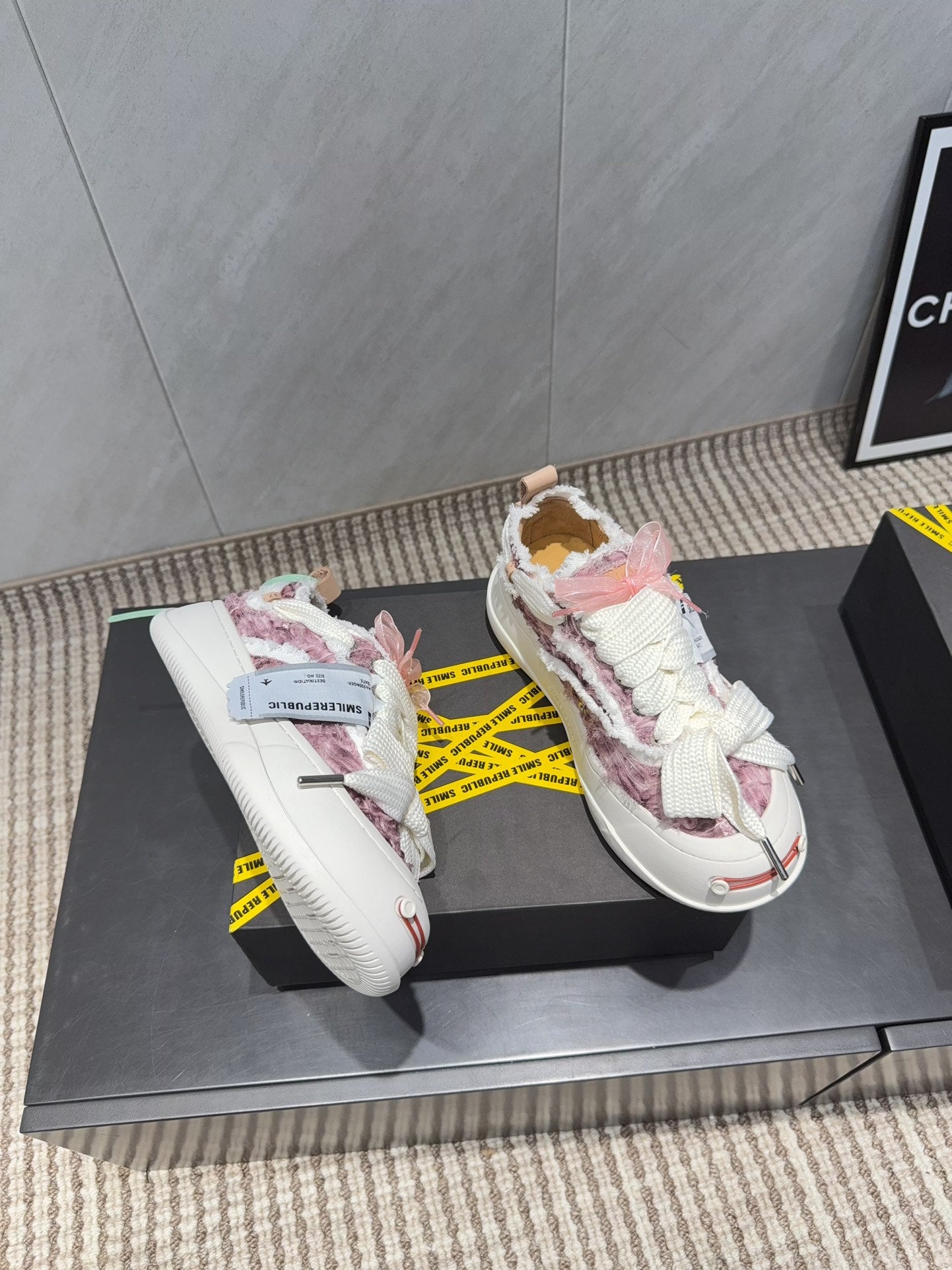 Smiling Face Couple Sneakers | Premium Upgraded Edition