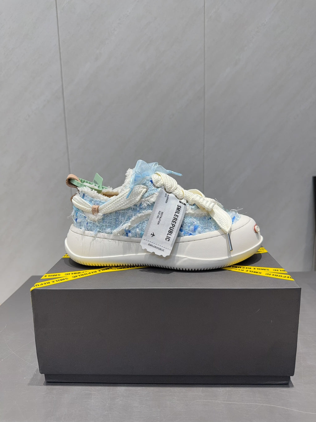 Smiling Face Couple Sneakers | Premium Upgraded Edition