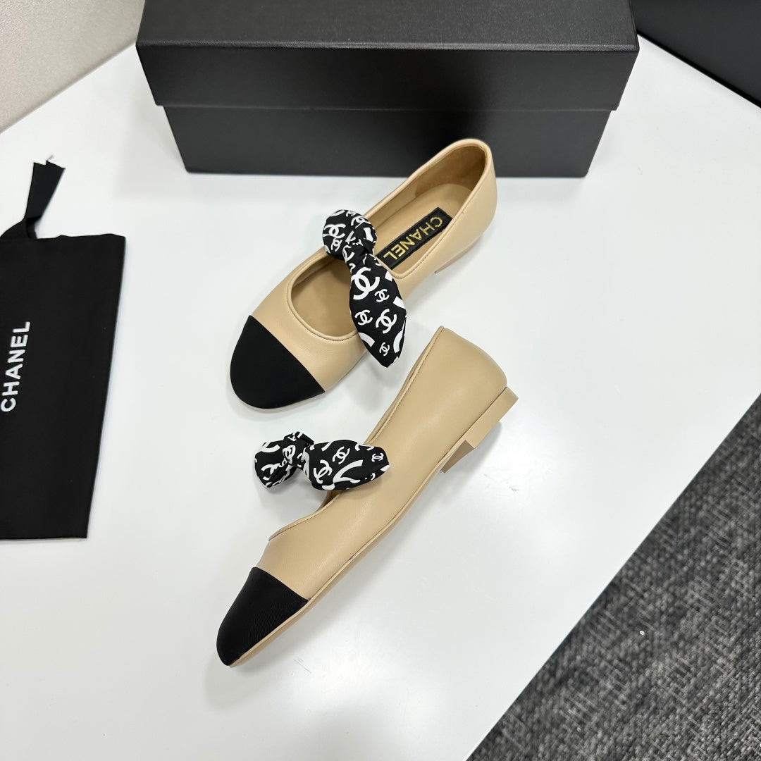 Premium Vintage-Inspired Fur Loafers