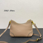 Premium Croissant-Style Shoulder Bag | New Arrival