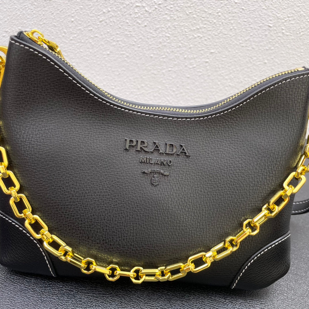 Premium Croissant-Style Shoulder Bag | New Arrival