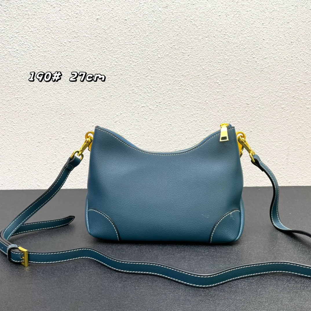 Premium Croissant-Style Shoulder Bag | New Arrival