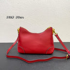 Premium Croissant-Style Shoulder Bag | New Arrival