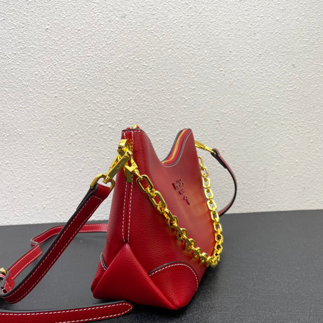Premium Croissant-Style Shoulder Bag | New Arrival