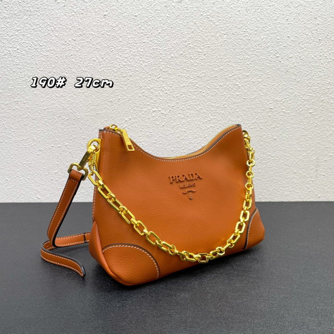 Premium Croissant-Style Shoulder Bag | New Arrival