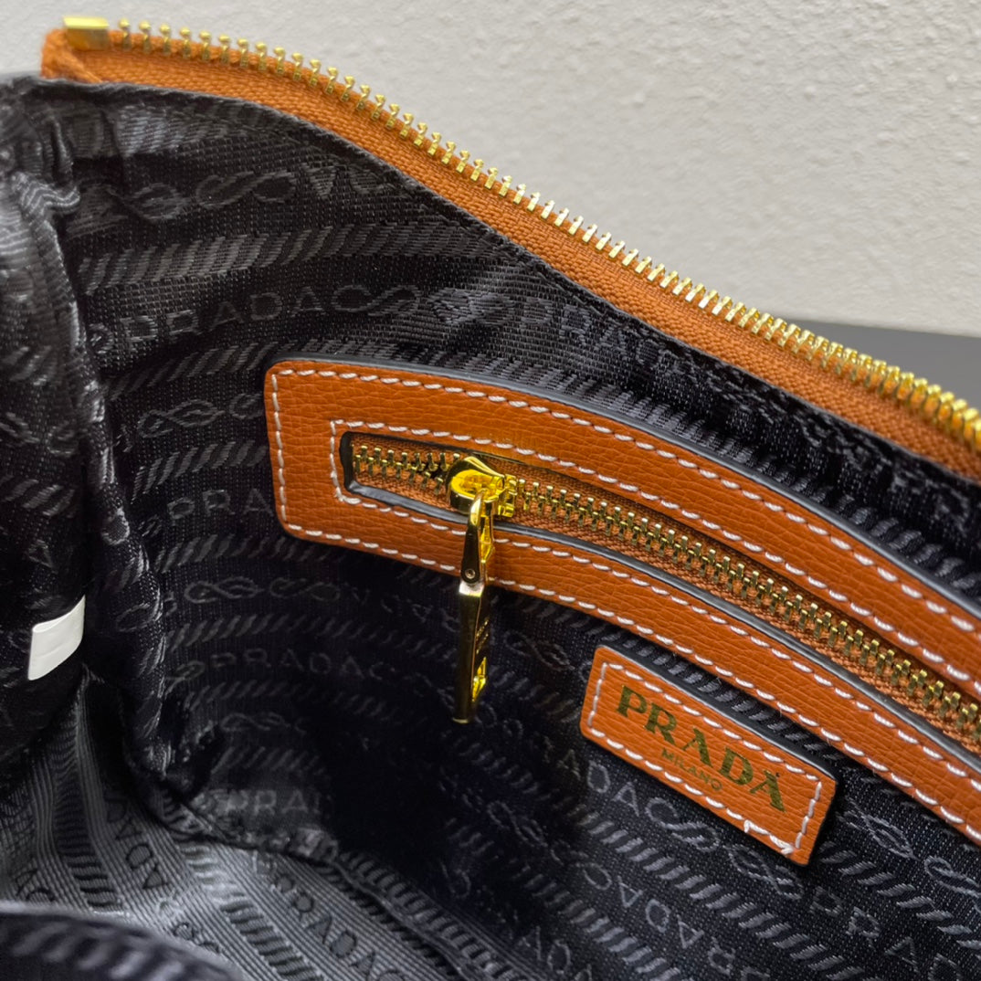 Premium Croissant-Style Shoulder Bag | New Arrival