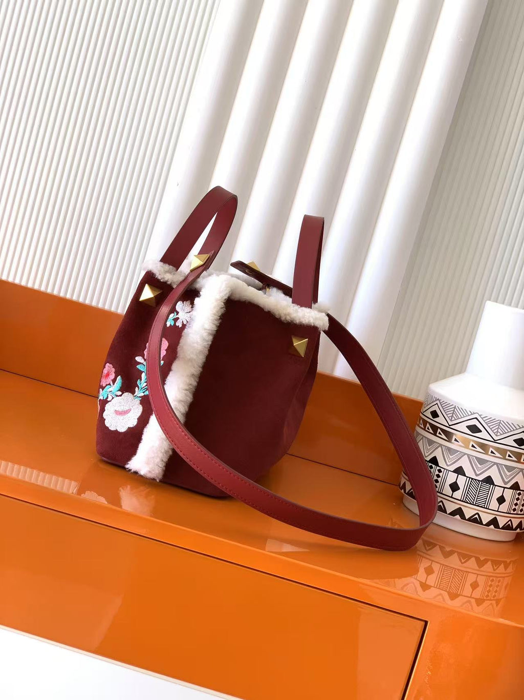 New Embroidered Leather Shopping Bag with Fur Details