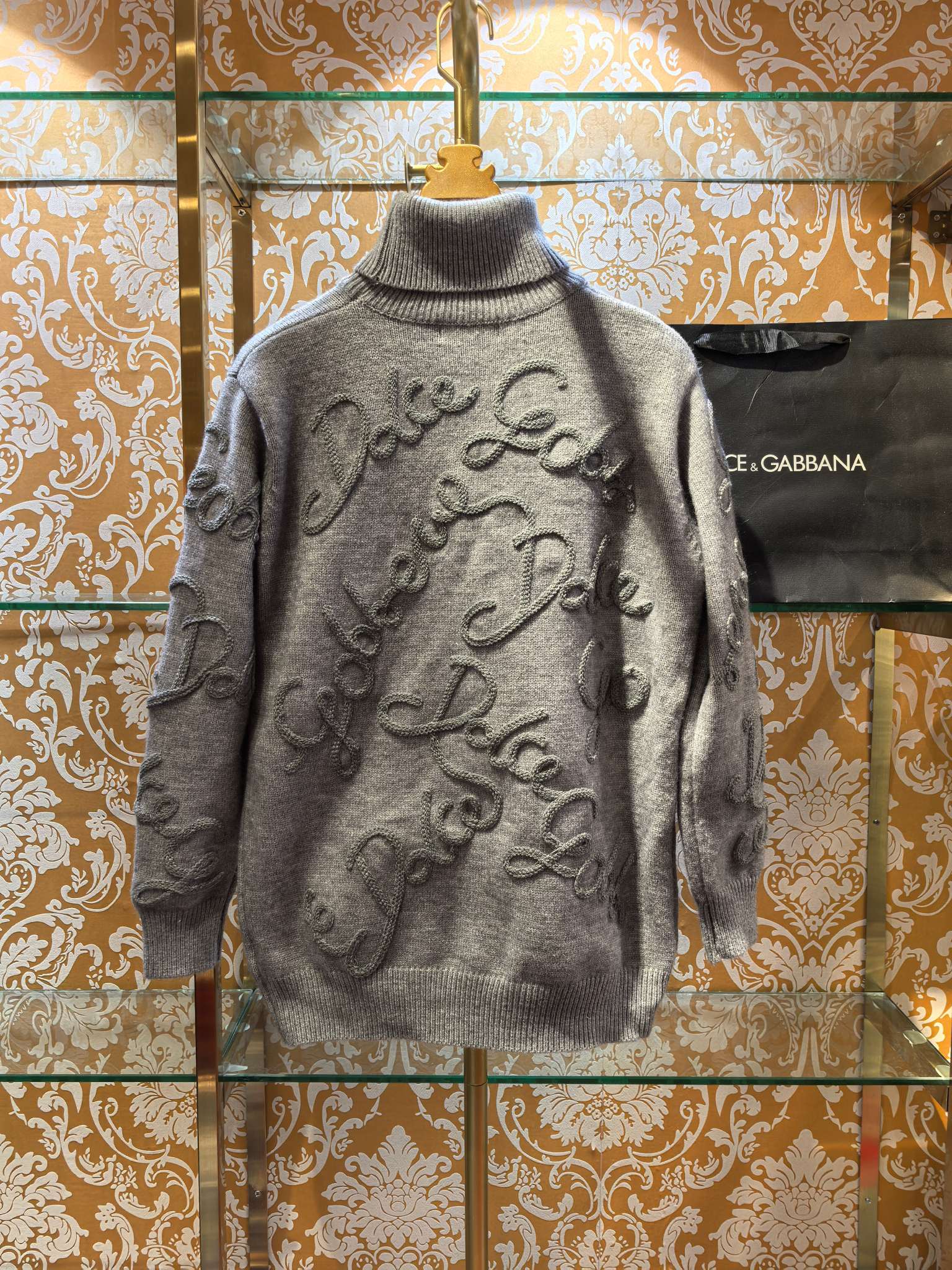 Premium Unisex High-Neck Wool Sweater – Fall/Winter Edition
