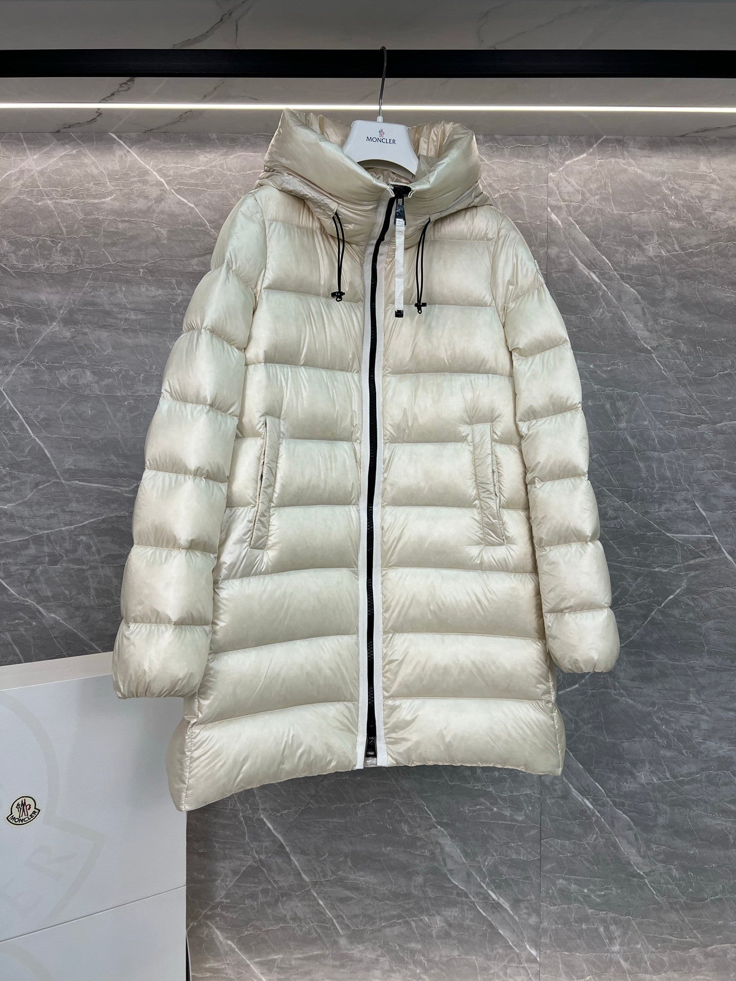 Women’s Mid-Length Hooded Down Jacket – A-Line Silhouette