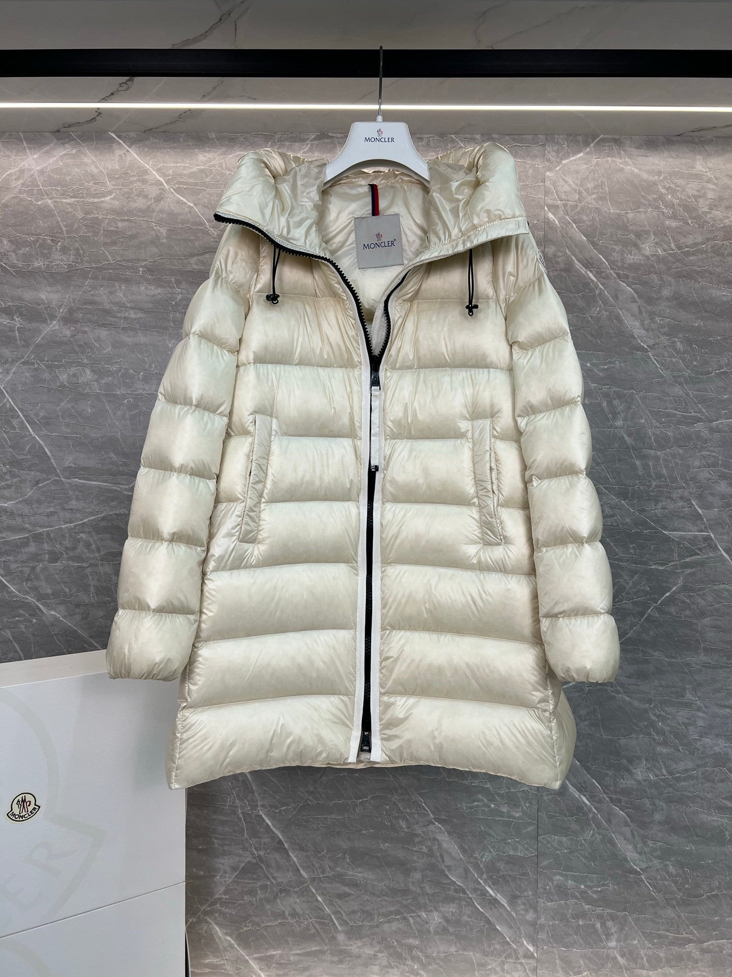 Women’s Mid-Length Hooded Down Jacket – A-Line Silhouette
